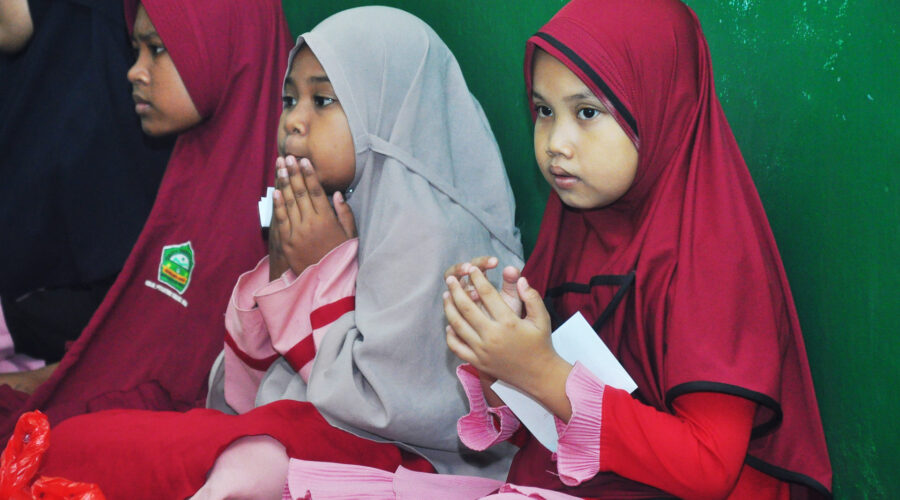 Bolehkah Meminjam Harta Anak Yatim?
